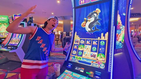 I Was EXCITED After Playing This Slot Machine In Las Vegas!