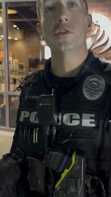 COPS ARE CORRUPT CORPORATE THUGS PAID FROM OUR HARD EARN BLOOD SWEAT AND TEARS TO IMPRISON US! 🤬