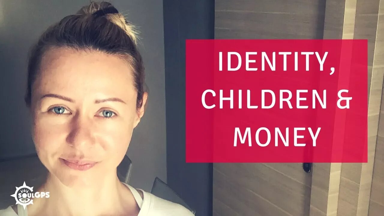 3 Common Obstacles to Leaving a Narcissist: Identity, Children & Money