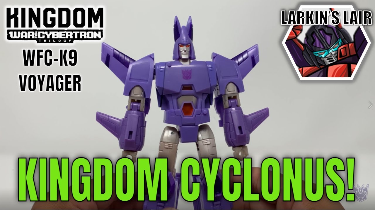 Transformers Kingdom Voyager Cyclonus Review WFC-K9 (Retail Release), Larkin's Lair