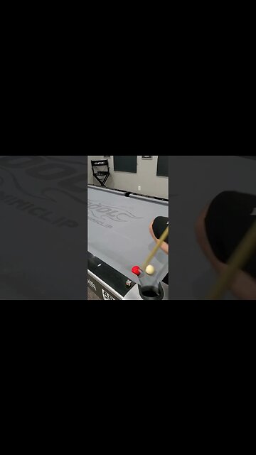 Hustler Masse Venom Style! ⚪🔴🎱 #billiards #shorts