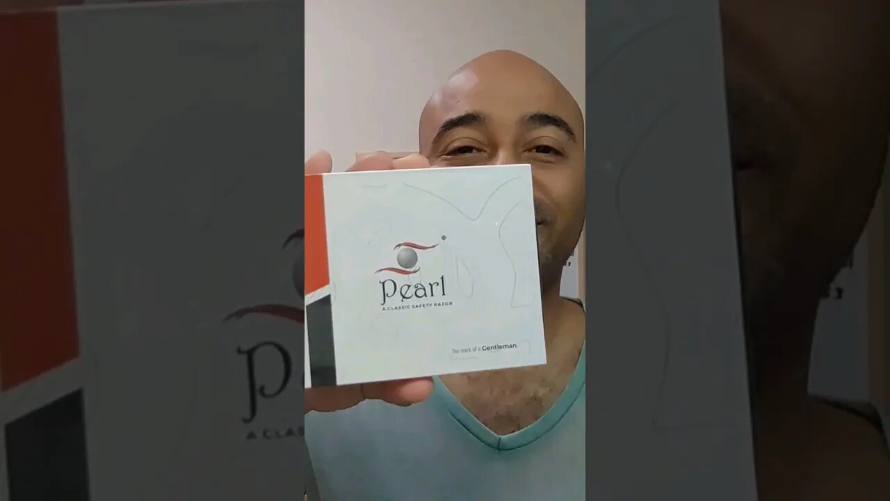 ASMR Unboxing Pearl K2 razor💈🔊📦👌🏾🪒#asmr #shavingproducts #unboxing #safetyrazor #satisfying #derazor