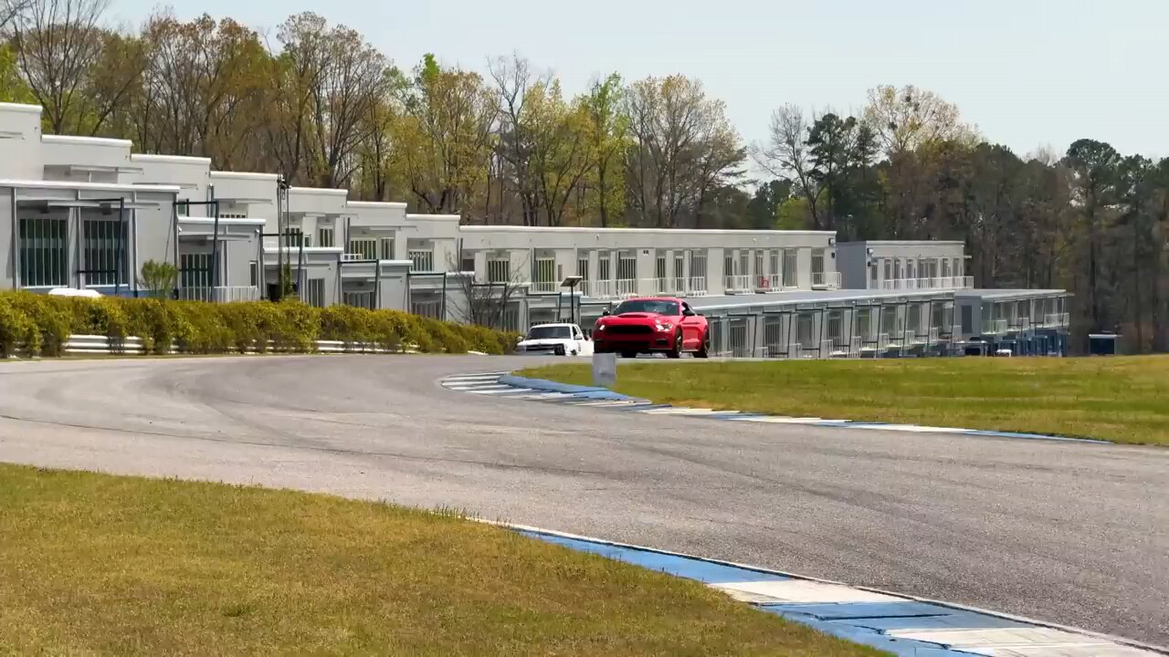 Driving A new Mustang (Mustang Test)