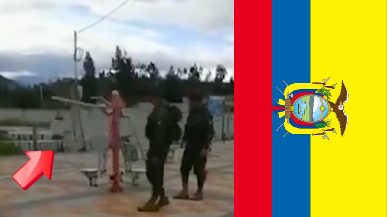 Playground Equipment that Moves by Itself in an Ecuadorian Playground [Ghost]