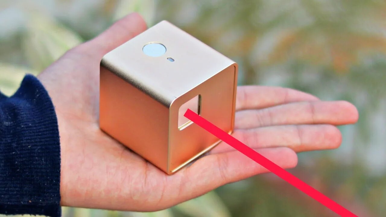 World's Smallest Laser Engraving Machine : Cubiio