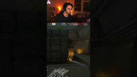 "this guy has no brain" #csgo