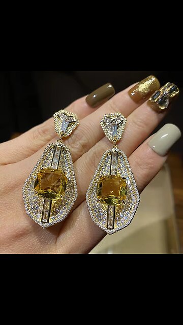 Evening Dress Topaz Exquisite Luxury Earrings for Women