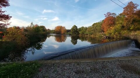 Tricentennial Park on Blackstone River in Sutton Massachusetts in Autumn Foliage