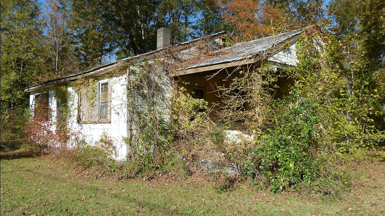 Piano House - Abandoned