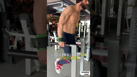 grow BIG Triceps do parallel bar dips&narrow grip bench press #shorts