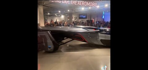 World's first flying car introduced that's amazing😍