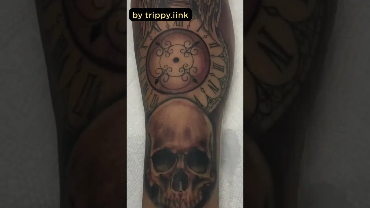 Stunning tattoo by trippy.iink #shorts #tattoos #inked #youtubeshorts