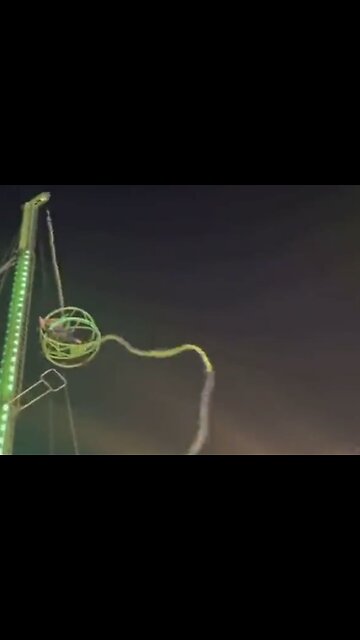 Catastrophic Failure on Theme Park Slingshot Ride