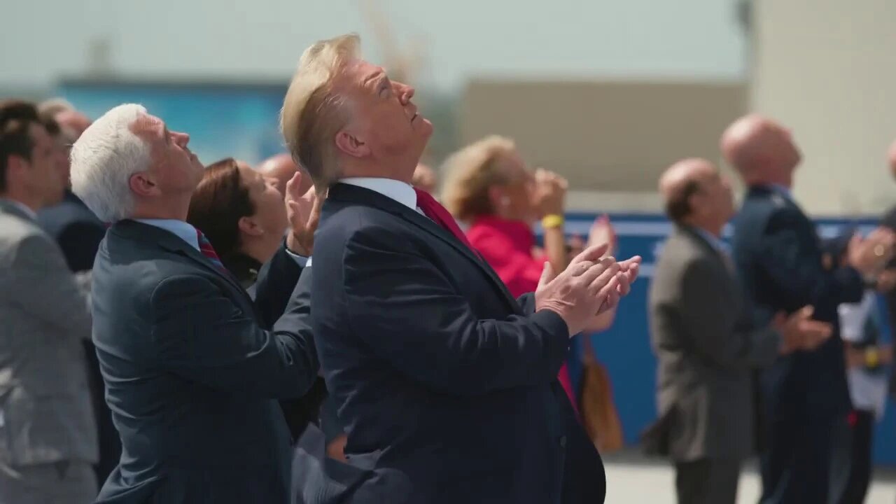 President Trump and VP Pence Watch Historic Manned SpaceX Falcon 9 Launch
