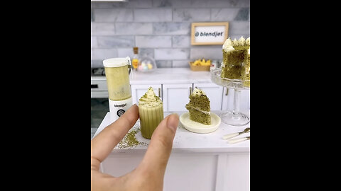 ASMR TINY REAL CAKE AND SMOOTHIE