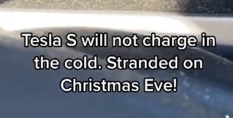 Tesla Refuses to Charge in 19 Degree Weather Leaving Man Stranded on Christmas Eve