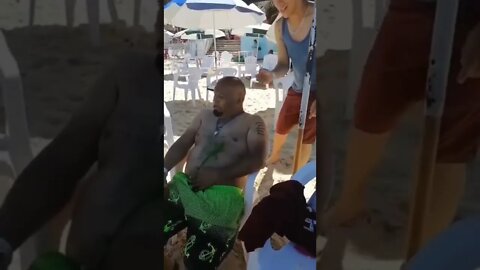 SOLTOU A FRANGA 😂😂😂 #shorts