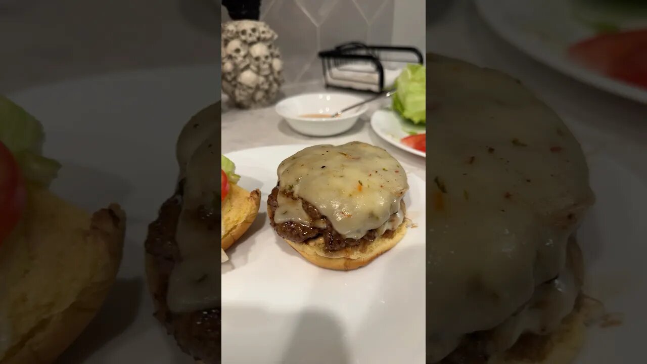 MrBeast Burger Versus Mine. Who Wins? #smashburger
