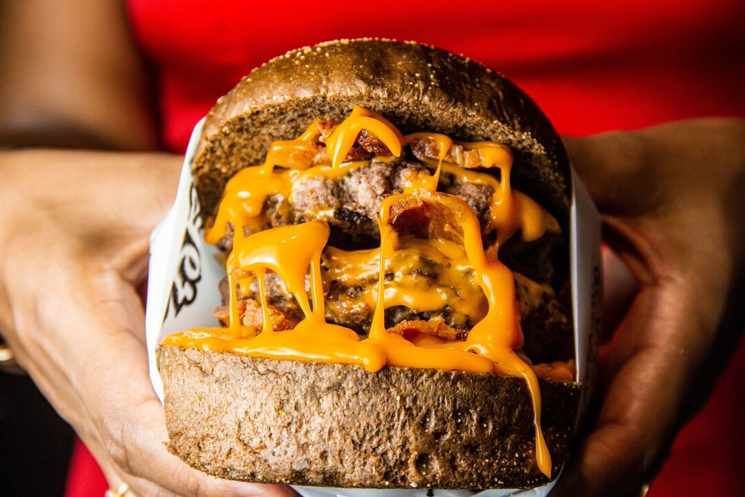 Bacon Cheese burger Recipe - How to Make Perfect Bacon Cheese burger - Fresh Ground Beef Brisket
