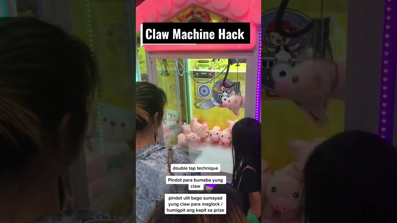 Claw Machine Hack #shorts #hack #clawmachine #tips #viral credit to the video owner