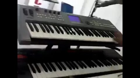[11] Samurai x mais improviso(teclado e bateria)