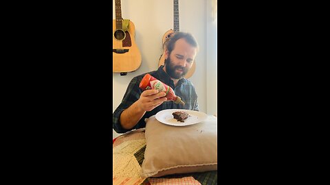 FOOD CHALLENGE: Brownie and Tabasco Sauce 🔥
