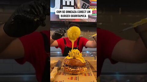 CUM SE ORNEAZA CORECT UN BURGER OGURITAMICA #oguritamica #mancare #romania #food #mancaciosul