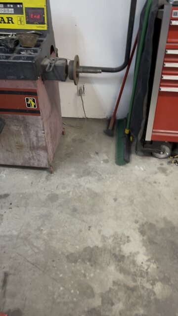 Balancing truck tires 3