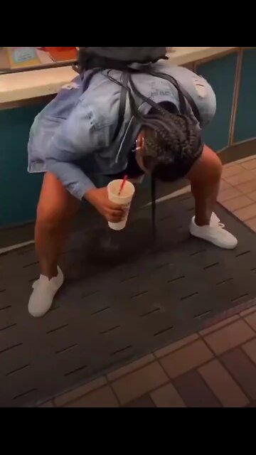 normal day at day food stop in america 2024