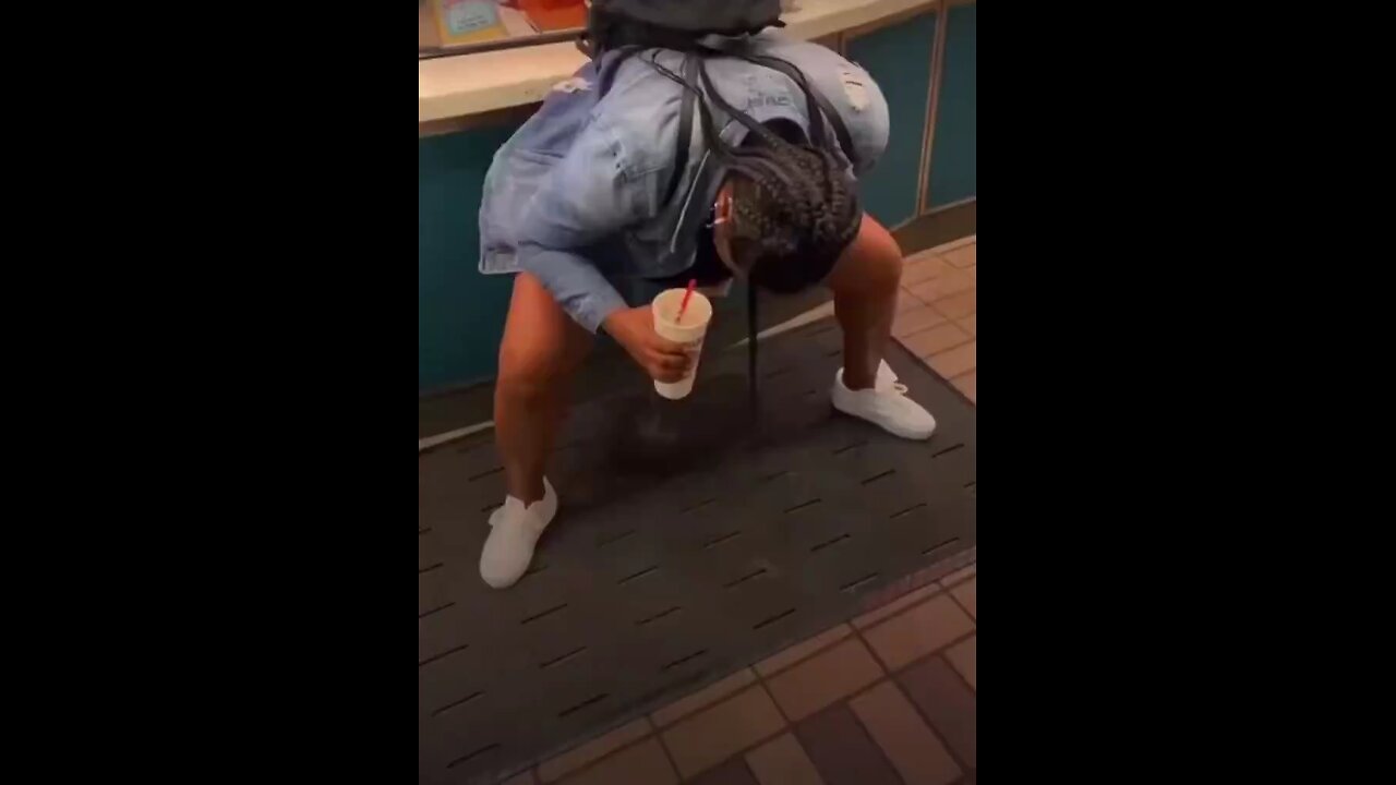 normal day at day food stop in america 2024