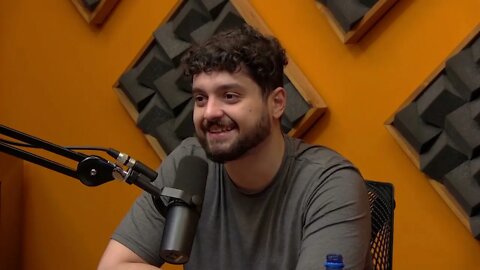 MONARK DESABAFA EM SEU NOVO PODCAST SOBRE FLOW