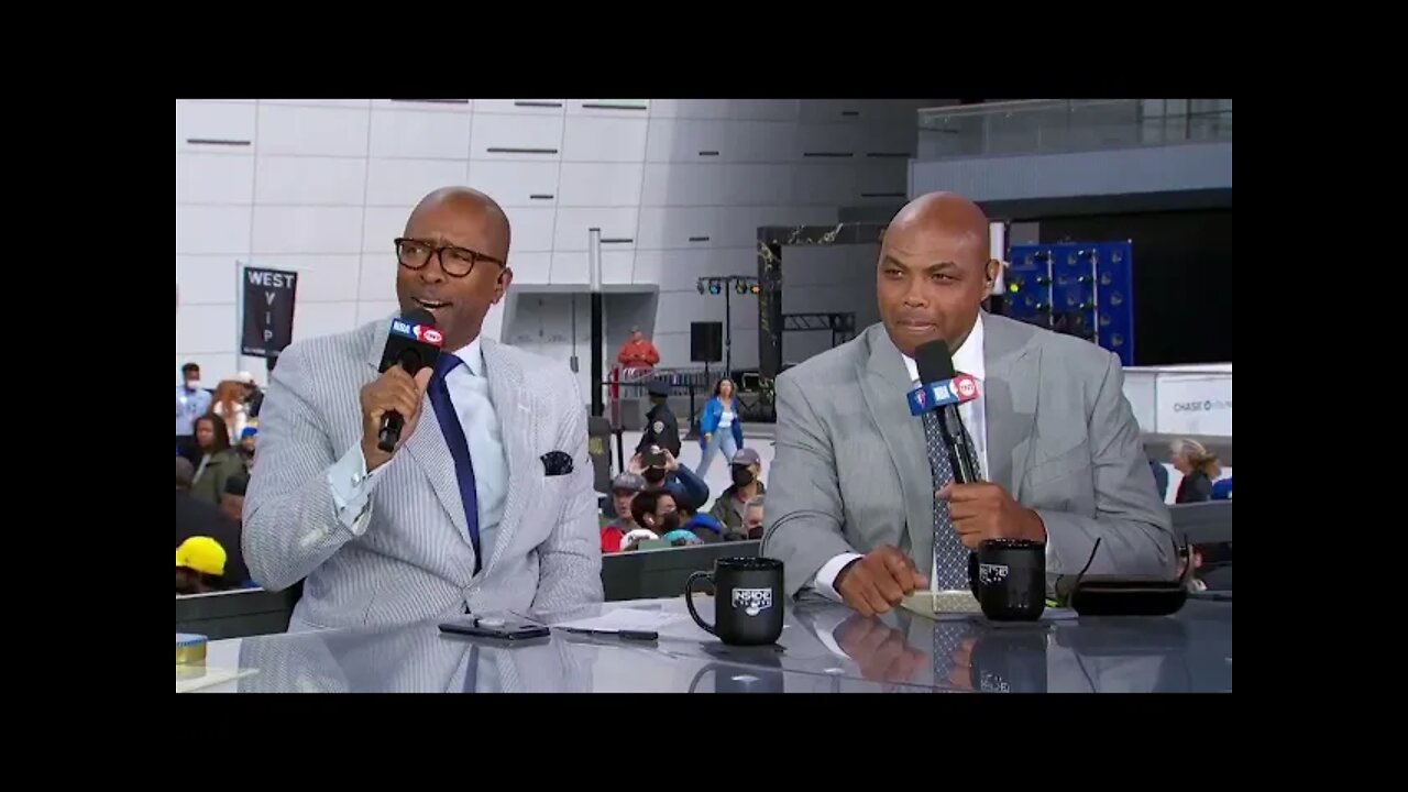 Shaq instigates “Chuck you suck” chants from the crowd.Charles responds accordingly "Ya'll Suck too"