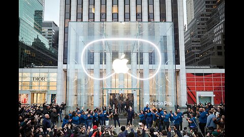 The presentation of the Apple Vision Pro at the 5th Avenue Apple Store, NYC,USA