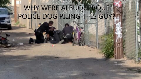 Cops in an alleyway in Albuquerque, NM