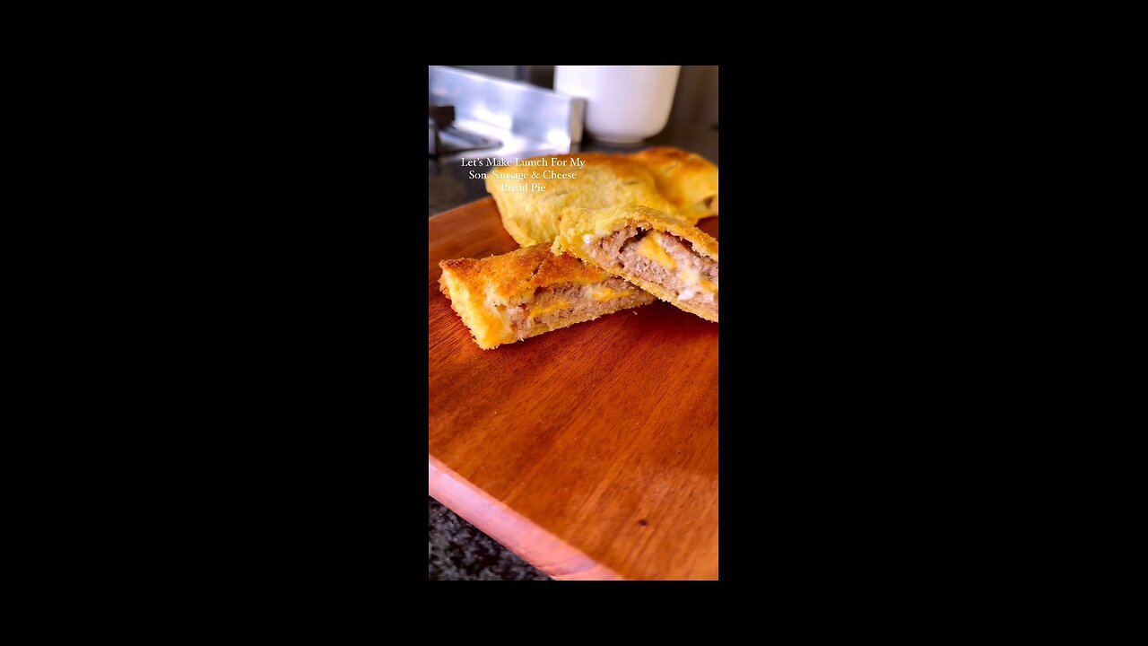 Cheesy sausage bread Inspo.