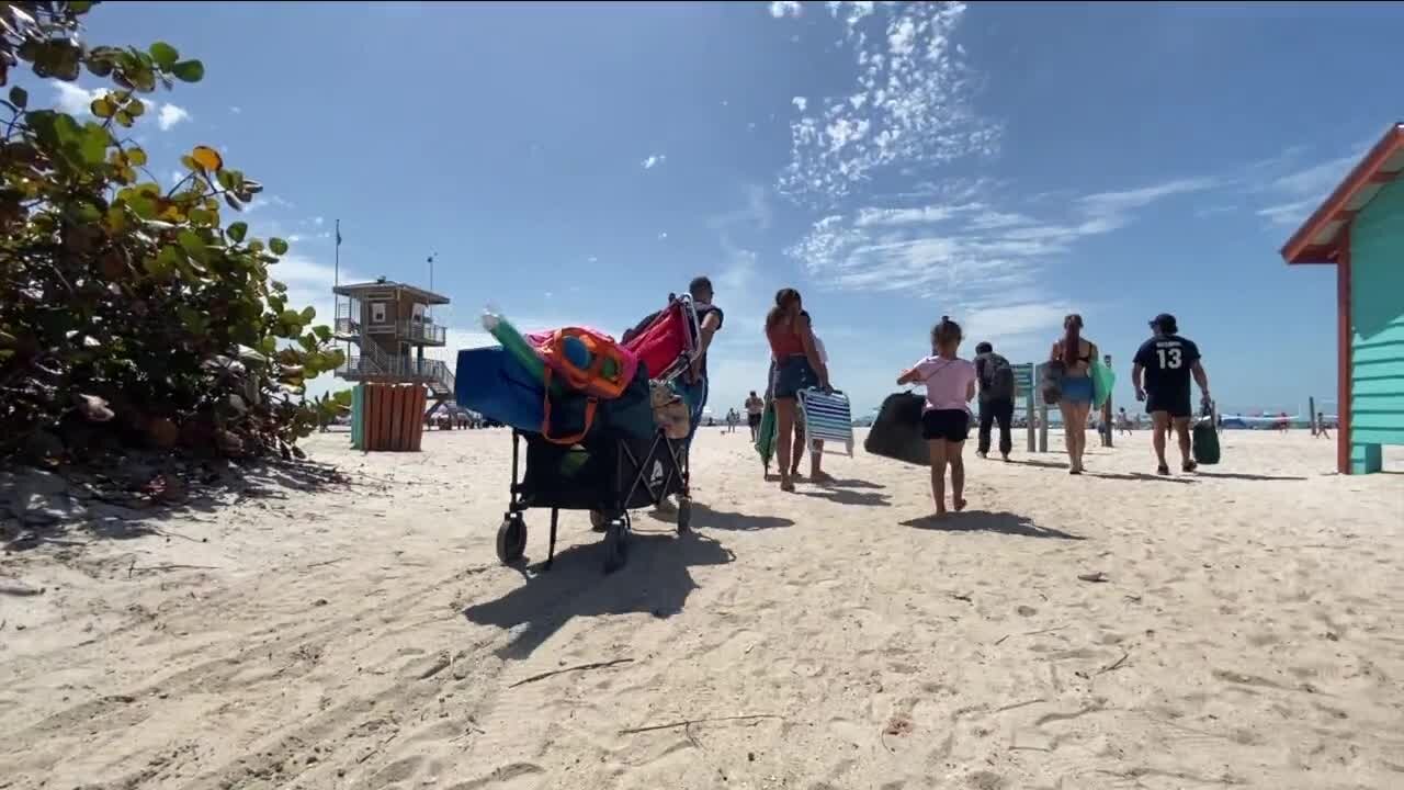 Anna Maria Elementary serving as overflow parking for Spring break