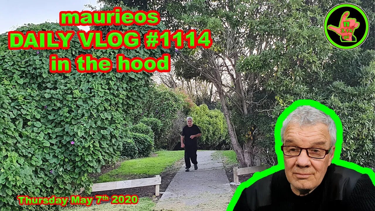 maurieos DAILY VLOG #1114 in the hood
