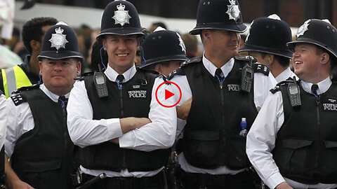 Why British police officers are unarmed