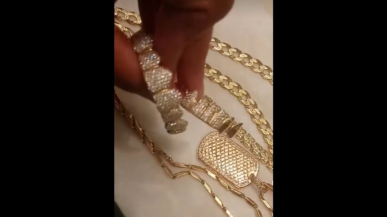 How I Clean my Diamond Grillz 2 Get them to Hit Hard. Say What!