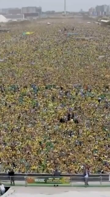 Brazilian President, hated by the media...