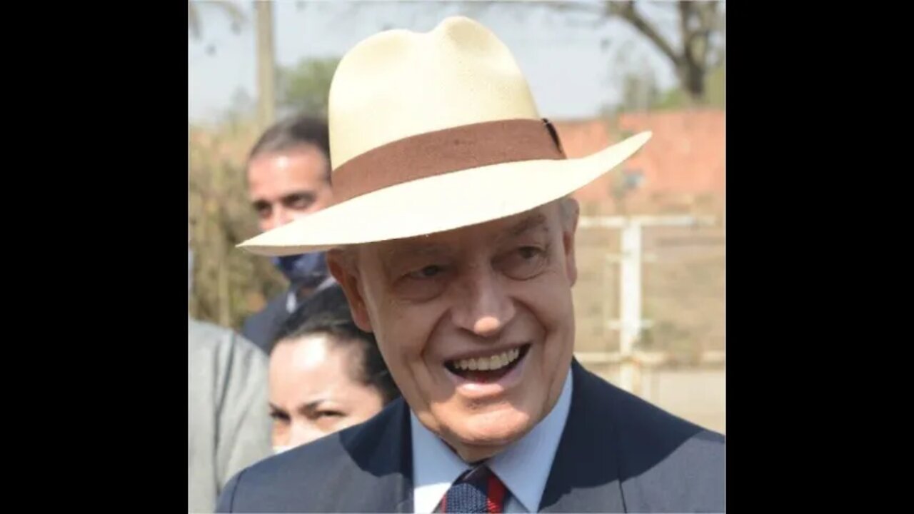 PARTE1: Como o senhor avalia o movimento de restauração da monarquia no Brasil?