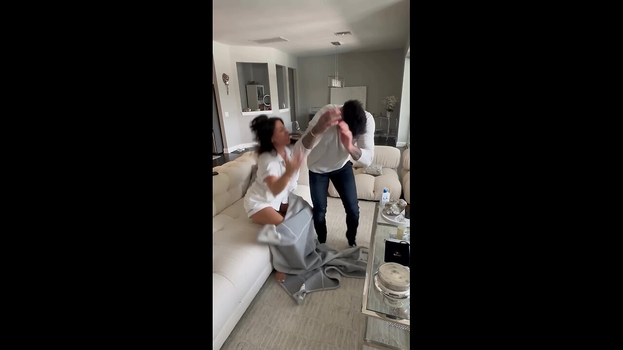 Prank with Wife, prank goes wrong