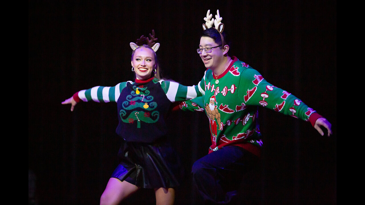 FADS Portland Showcase- Chris Gee & Maile Crowder