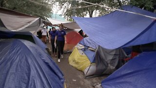 Group Of Engineers Works To Improve Conditions For Refugees