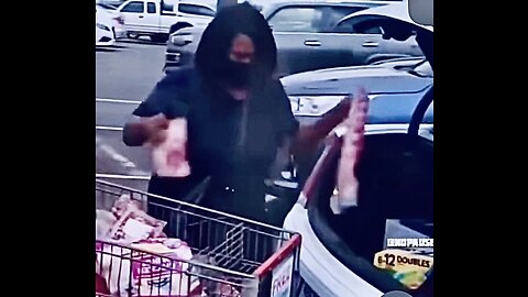 Black Woman blatantly steals trunk load of Meat