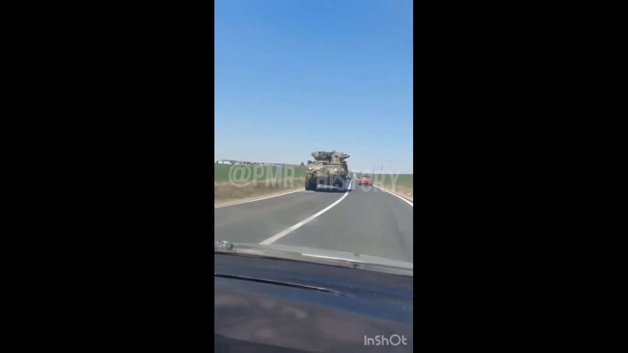 Romania transfers military equipment, presumably to Moldova & Ukraine borders to help Ukraine in Transnistria