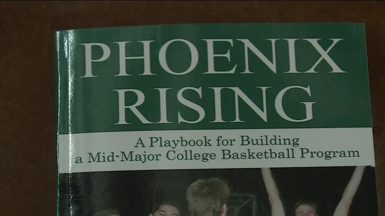 UWGB's basketball glory years subject of new book