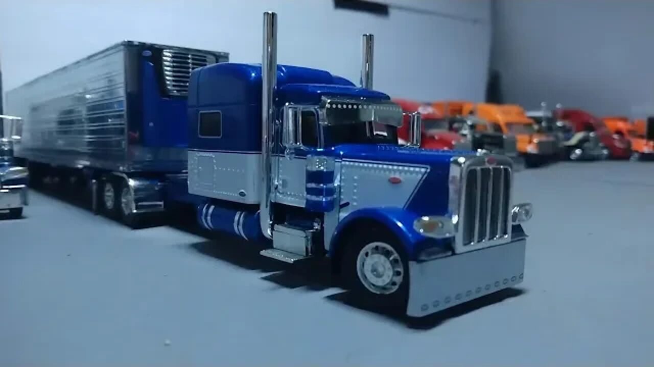 Things Are Still Evolving at the Truck Stop and Heavy Equipment 1/64 Diecast Diorama DCP