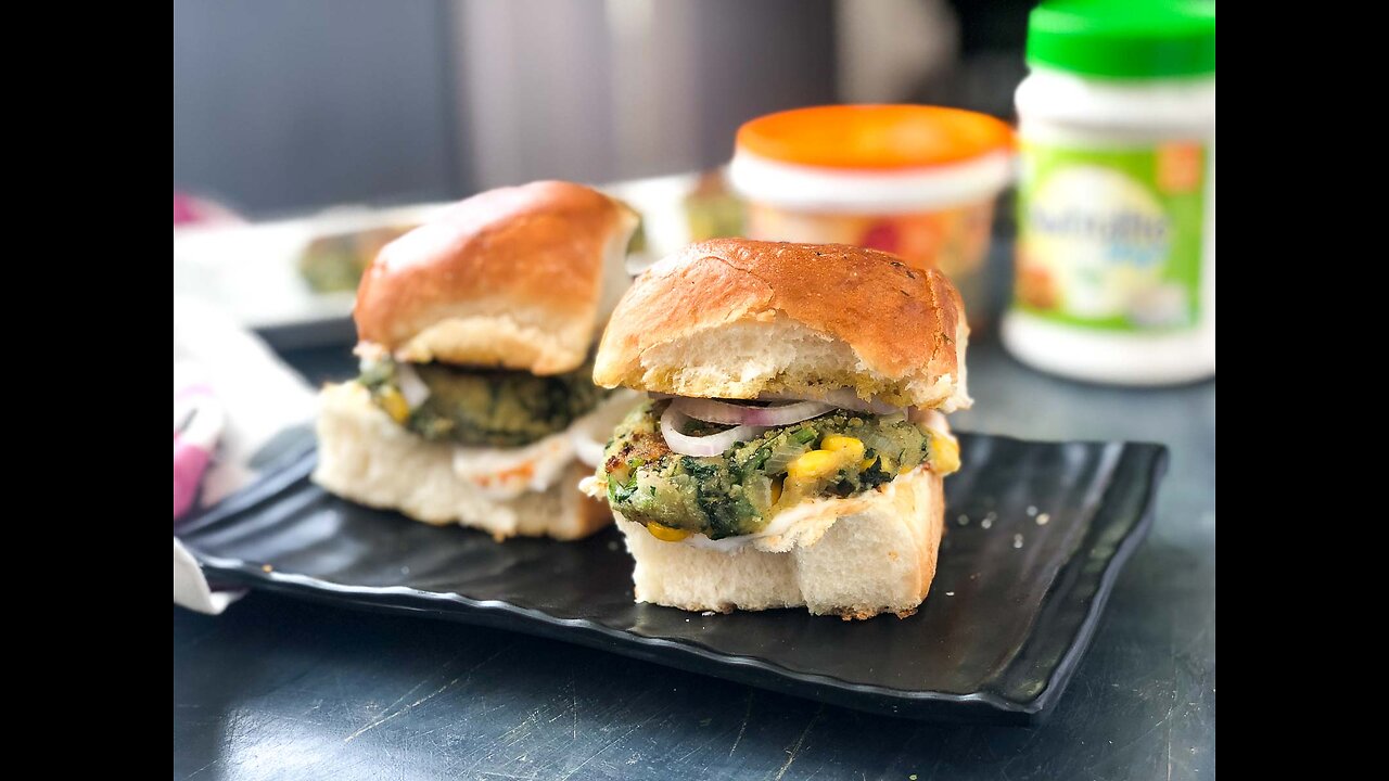 Vada pav