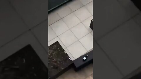 That takes skills 😂